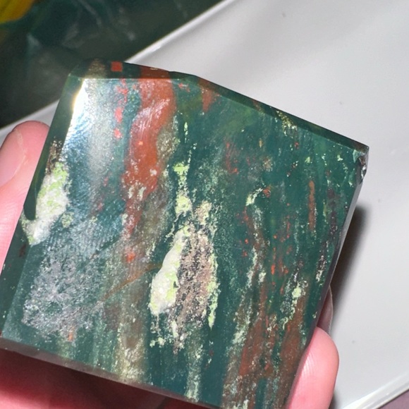 Dragons Blood Jasper Crystal Tower - Picture 6 of 7